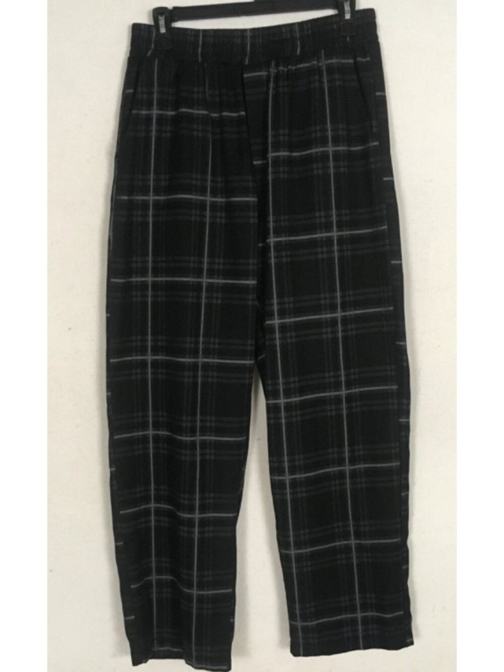 Shein Pajama Bottoms Size M Black Gray Plaid Elastic Waist Front Side Pockets